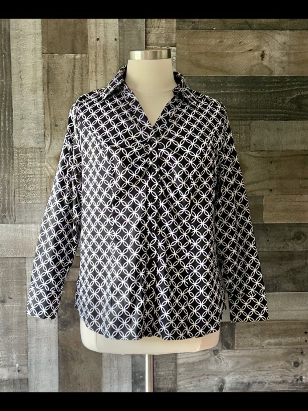 NWT! Lane Bryant button up shirt size 16 black white circles business casual